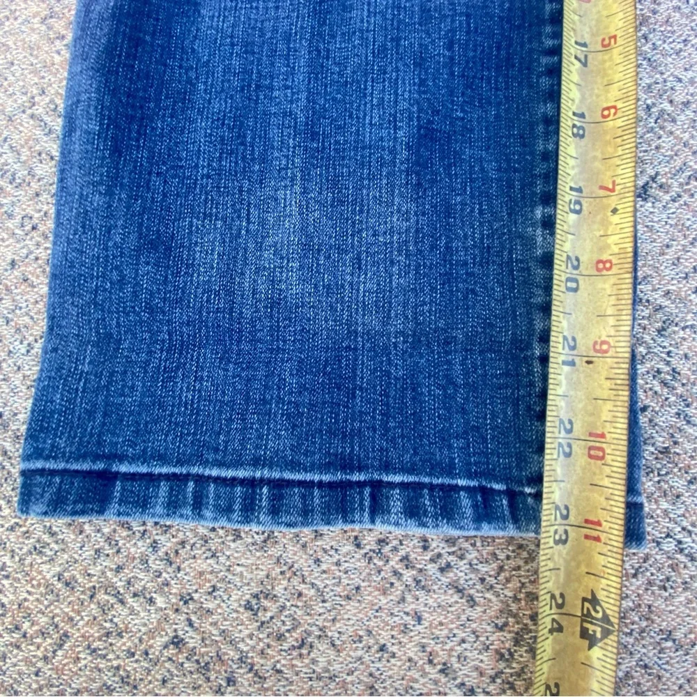 Chico’s So Slimming Jeans size 2 US 12 31 Cropped Capri Length Casual Denim - Picture 10 of 15